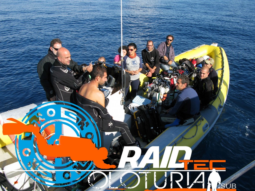 RAID wreck boat dive